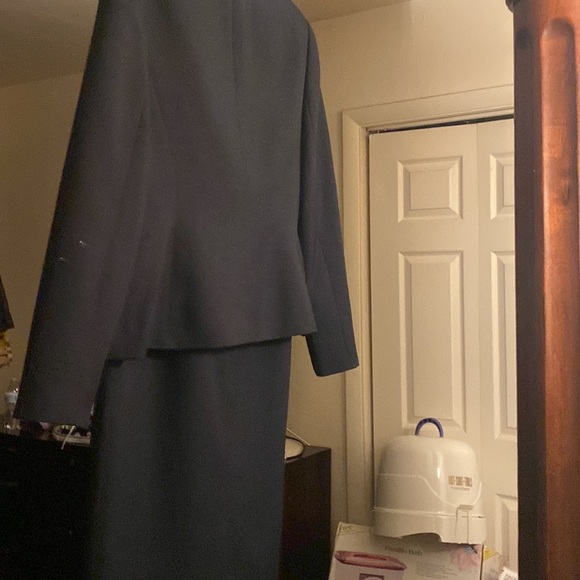 Two piece dress and sculptures jacket navy blue - Picture 5 of 11